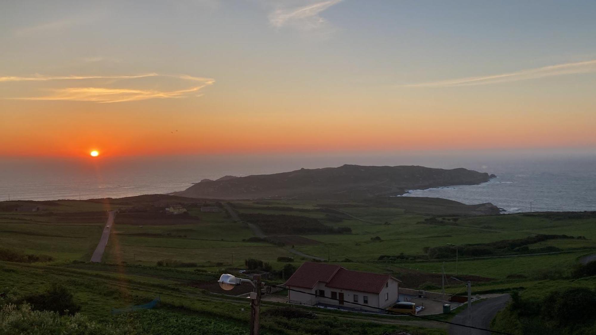 Mirador Do Faro Tourinan Lejlighed Muxía Eksteriør billede